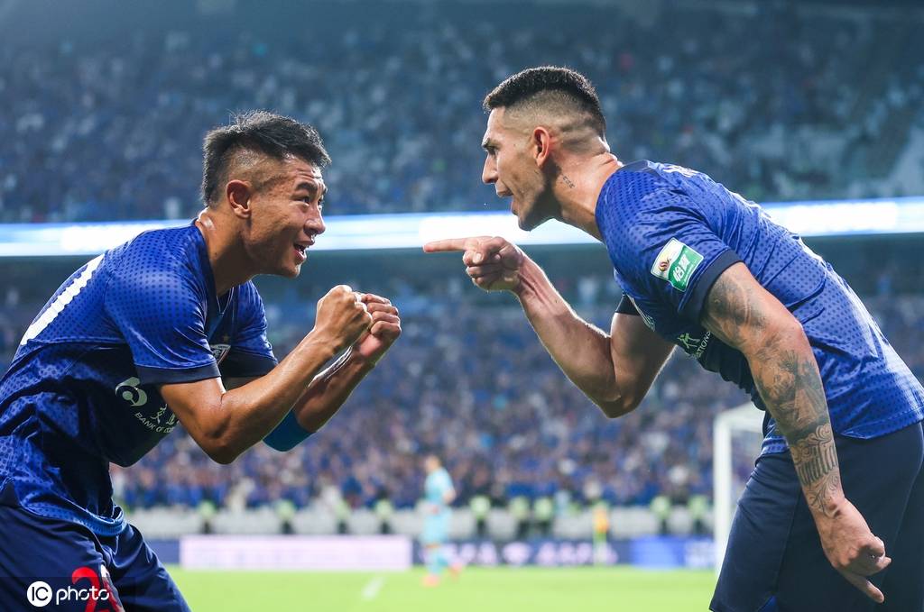 詹谢普尔与锡瓦斯体育，土耳其足球的激情对决