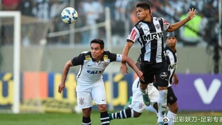激情碰撞，梦想对决——罗萨里奥中央与七月二十二队的足球盛宴