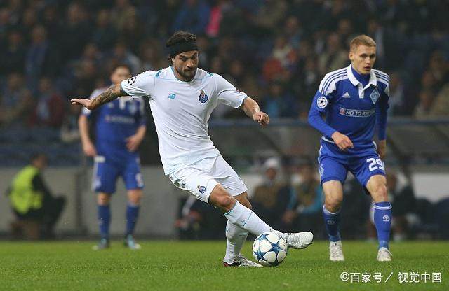 烽火对决，俄斯特拉发与布拉格斯拉维亚的足球盛宴