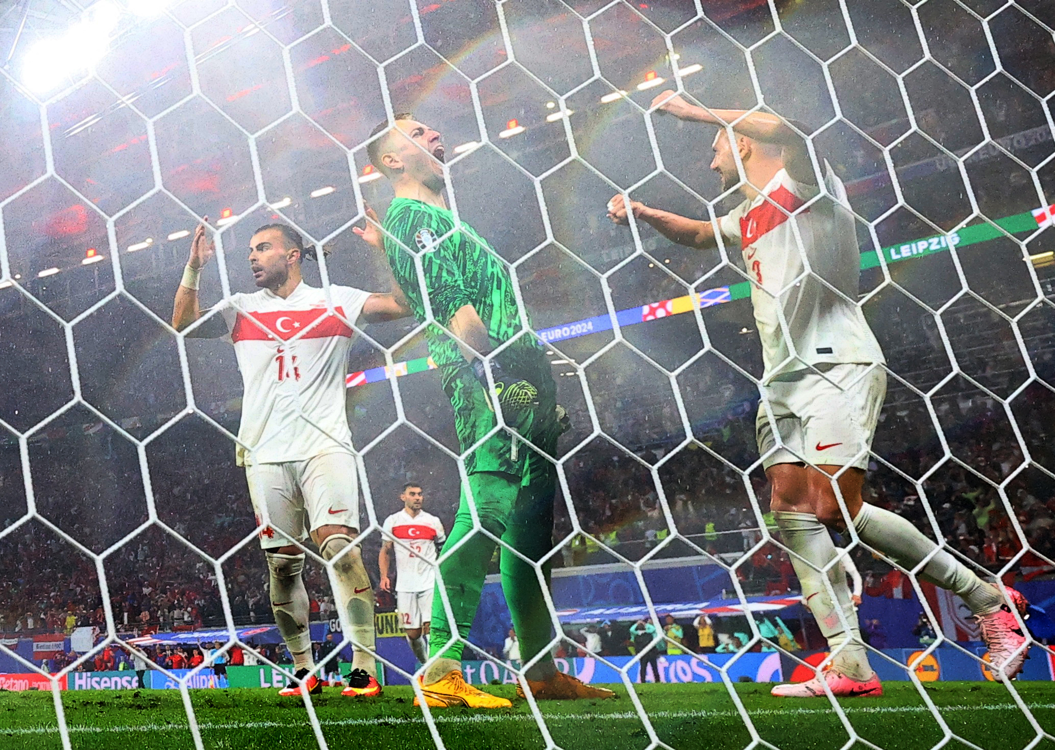 FC卢斯特瑙与圣约翰，奥地利足球联赛的激烈对决