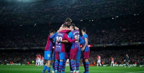 激情碰撞，巴里与摩德纳的足球对决