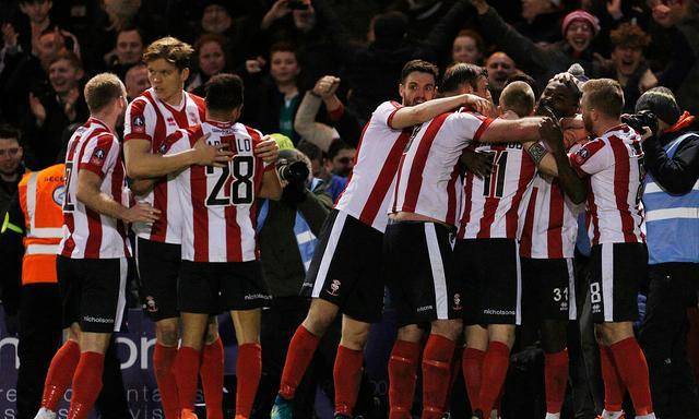 斯蒂文尼奇与林肯城，英甲赛场上的激烈对决