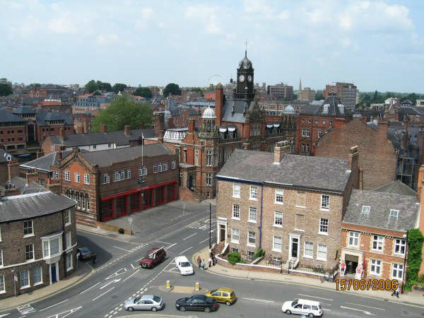 纽波特与巴克利城,两座城市的历史、文化与现代发展的对比 纽波特与巴克利城,两座城市的历史、文化与现代发展的对比