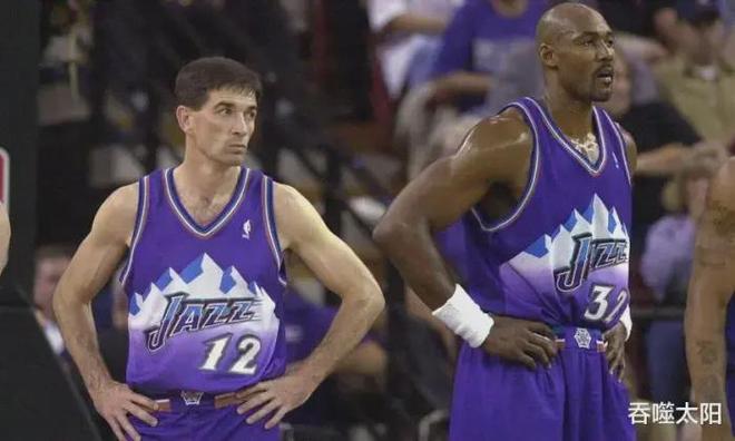 禾布本尼镇与斯托克顿镇，两座小镇的独特魅力与对比