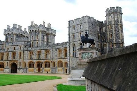 域茅夫与道彻斯特,两所大学的对决与启示 域茅夫与道彻斯特,两所大学的对决与启示