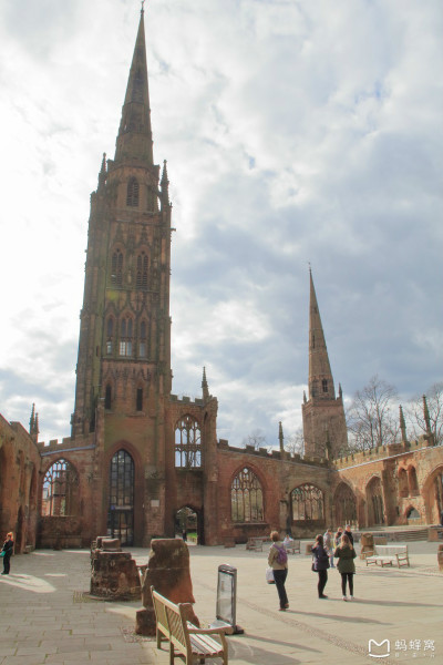 斯特拉特福镇与基特宁，莎士比亚的故乡与工业革命的见证