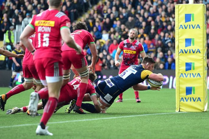 伍斯特与瑞迪契，英超赛场上的激情碰撞