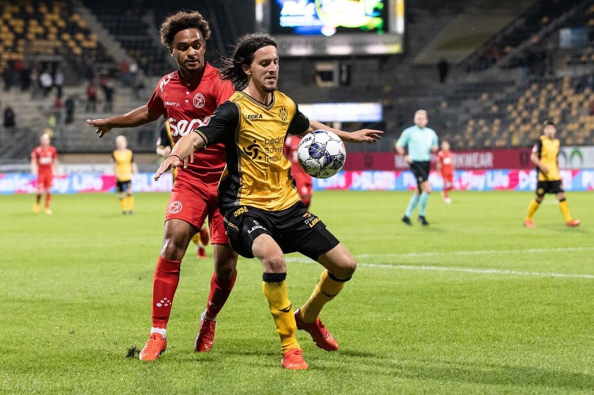 埃门与FC埃因霍温，一场荷兰足球的较量