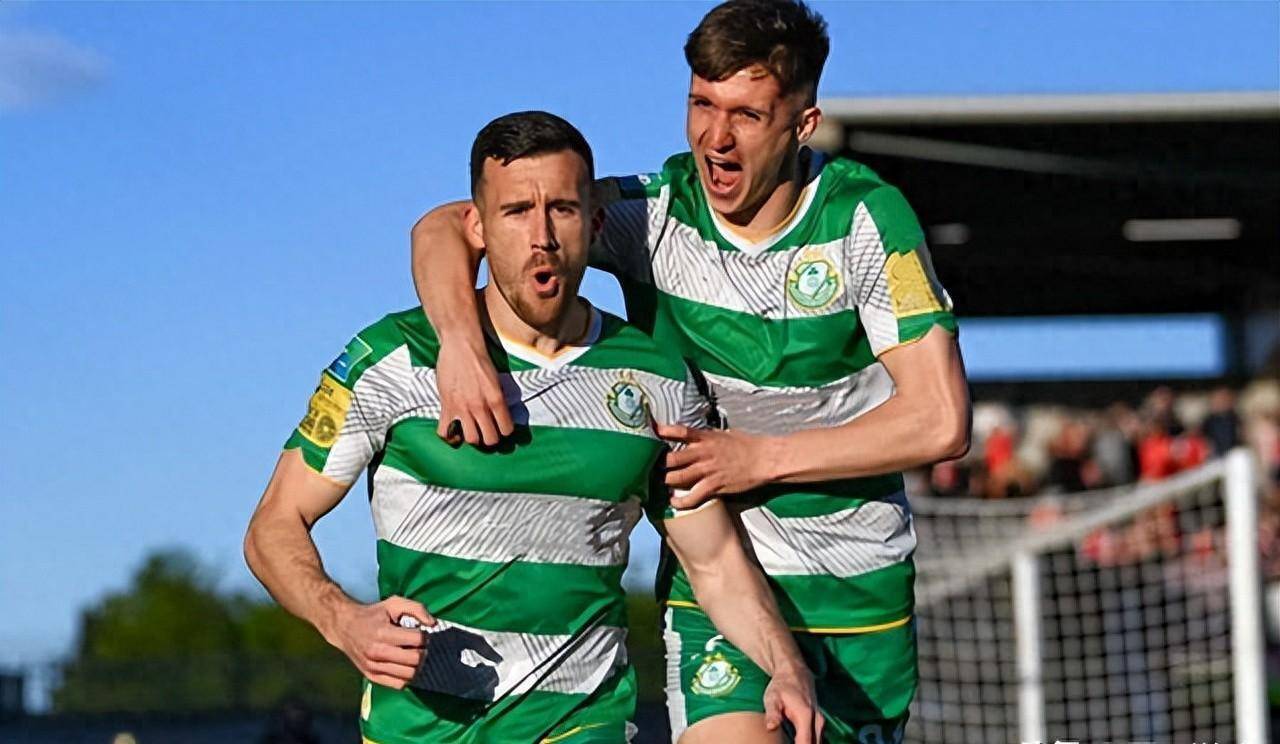 绿茵场上的激情碰撞，沙姆洛克流浪者VS谢尔伯恩的经典对决