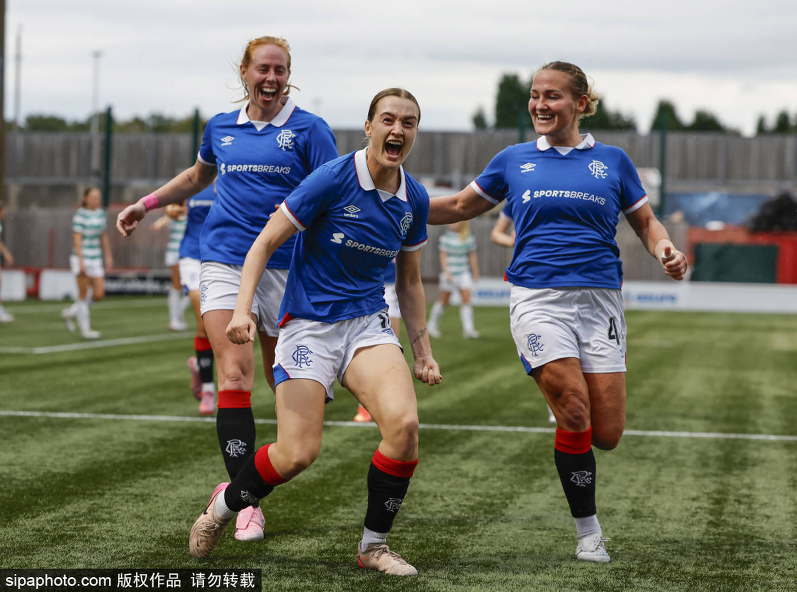 决战苏格兰，罗格尼兹与格拉斯哥流浪女足的激情碰撞