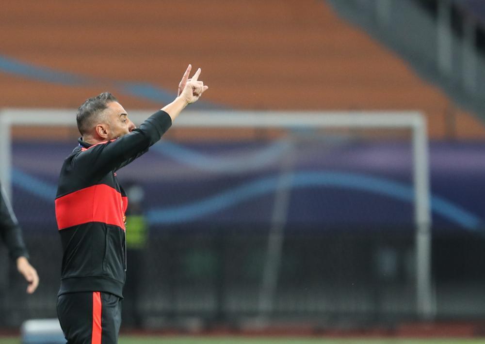 佩雷拉vs卡拉普瓜，一场足球场上的智慧与激情碰撞