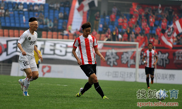 奥迪希1919与费尔干纳大学的足球对决，东西方足球文化的碰撞