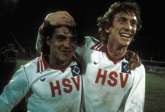 塔德赫蒙与维得比查，两支足球豪强的历史对决