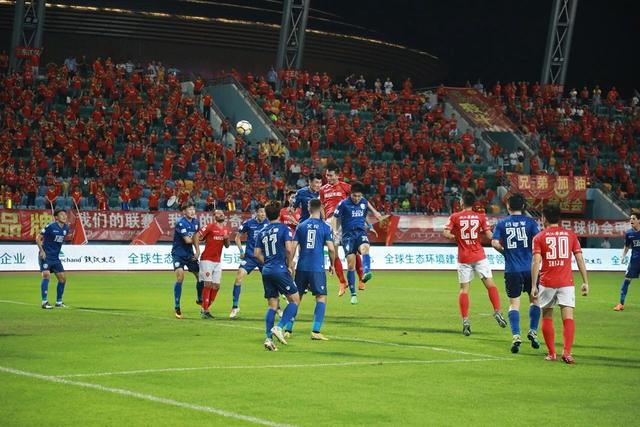 马鲁vs布尔比德科，一场关于创新与传统的较量