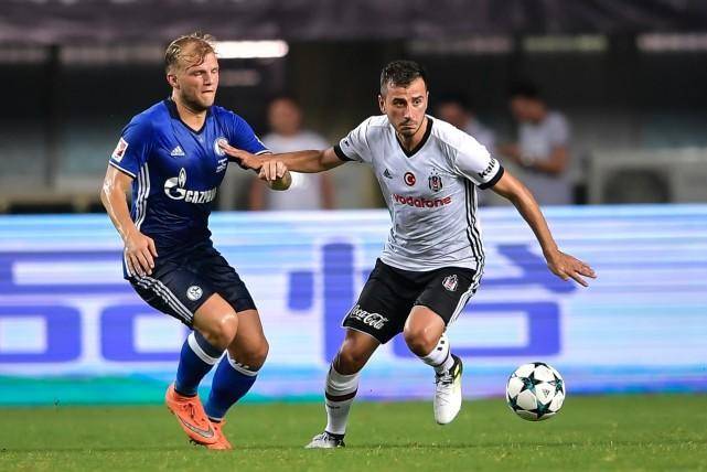 厄德尔[10] vs 克斯欧仁古库[8]，一场关于创新与传统的较量