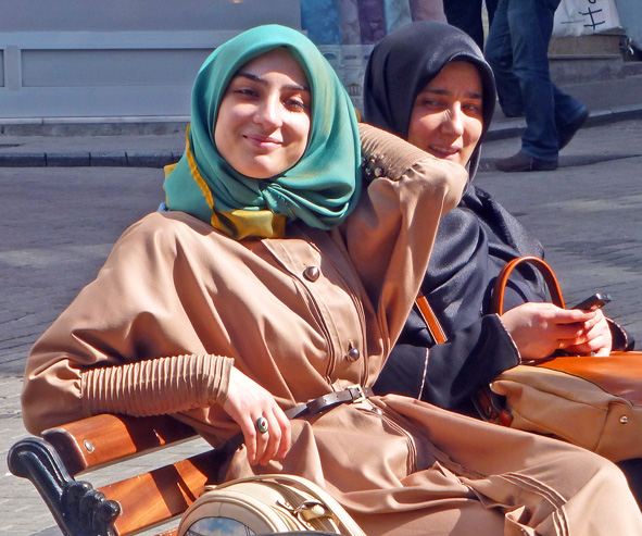 艾沙哈尼亚与艾沙姆,历史与文化的双重较量 艾沙哈尼亚与艾沙姆,历史与文化的双重较量