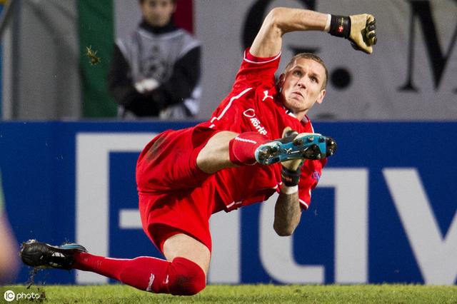 足球盛宴，米德兰VS阿卡苏索的激情对决