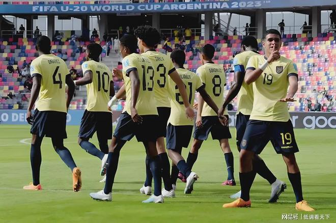 乌兹别克斯坦U17对阵阿富汗U17，青春的较量与希望的碰撞