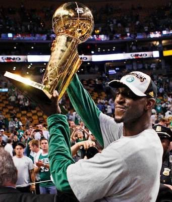 阿内特加登斯与蒙特歌湾联，一场足球场上的激情对决