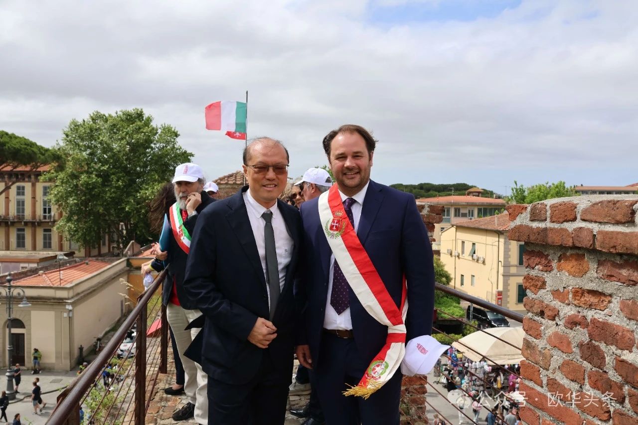 普里斯堤纳与杜卡吉尼，城市治理与发展的双城记