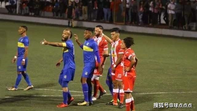 劳顿联与云斯卡尔达斯，一场足球场上的激情对决