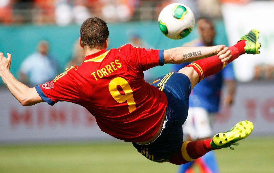 西班牙联合与华奇巴托，激情碰撞的足球盛宴