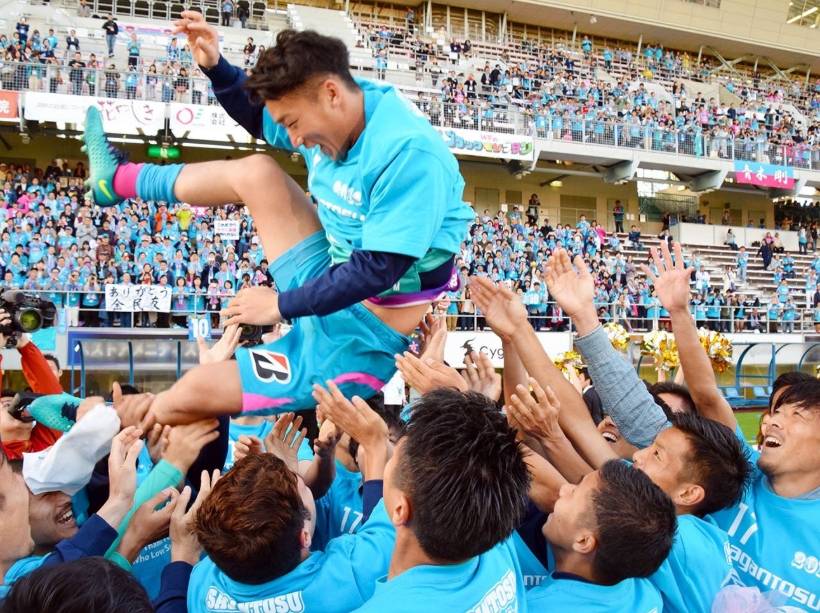 北九州向日葵与鸟栖沙岩，两强相遇，激情碰撞的足球盛宴