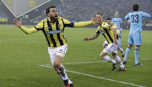 足球场上风云再起，福图纳锡塔德vs布雷达的激烈对决