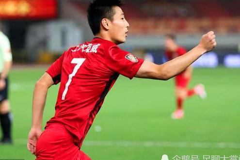 武磊，从留洋到中超金靴的足球之旅