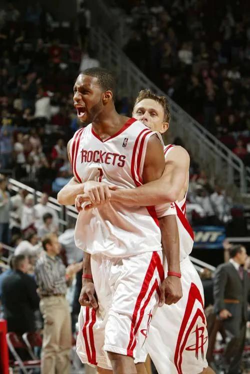 2005年NBA总决赛，火箭VS小牛首战风云