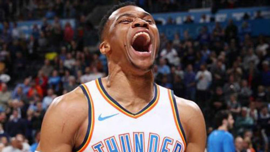 亚当斯与威少的默契配合，那场比赛的胜利之钥