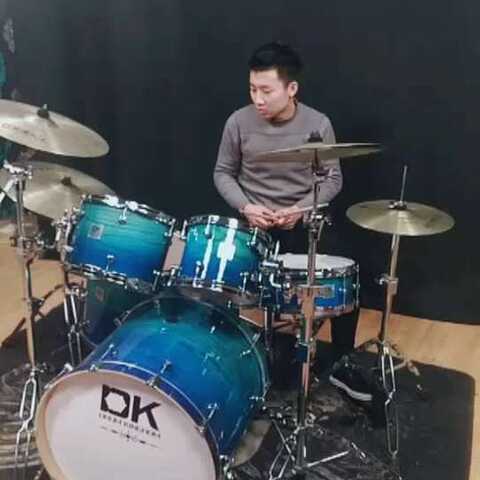 爵士鼓与架子鼓，同根生，却各有千秋