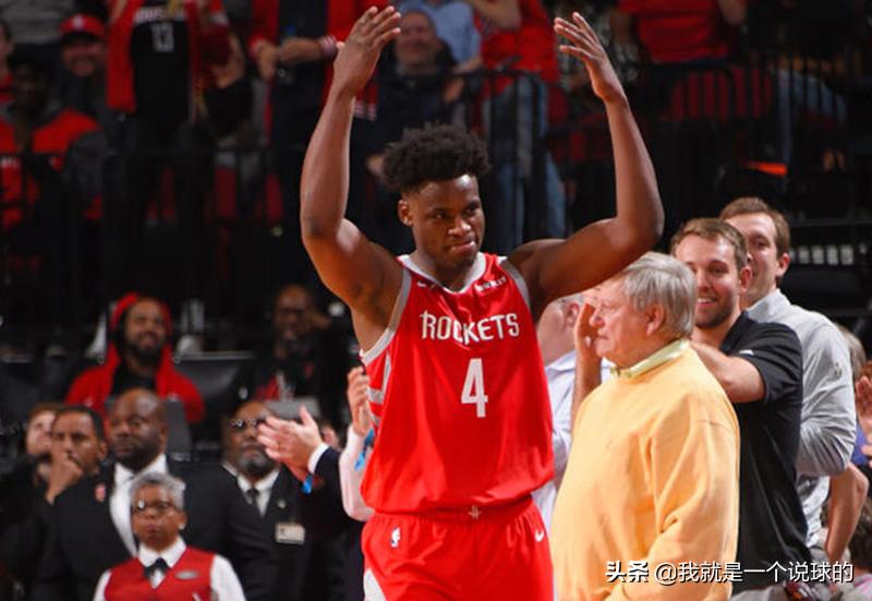 NBA小里弗斯，年薪揭秘与篮球之路