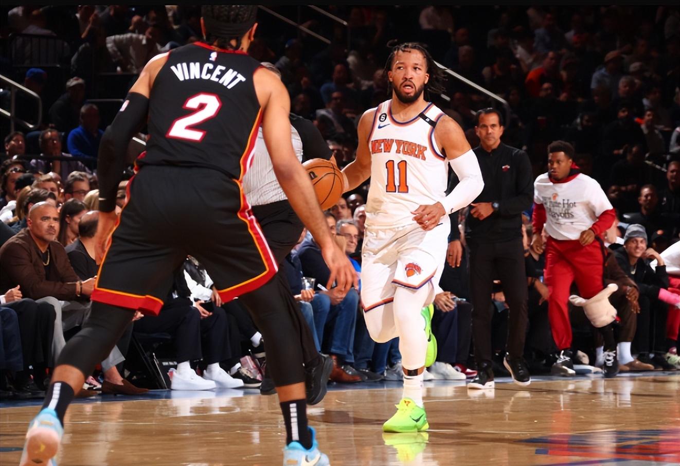 热火近期的激情燃烧,一场场激战背后的故事与启示 热火近期的激情燃烧,一场场激战背后的故事与启示