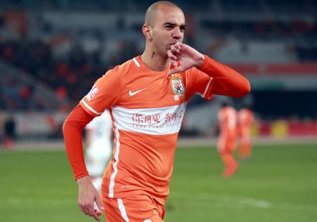 梅西与鸟巢的未了之缘，足球巨星的非传统挑战