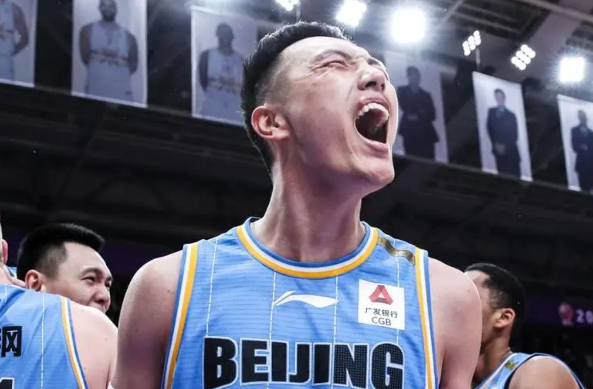 探秘CBA，王哲林的薪资揭秘