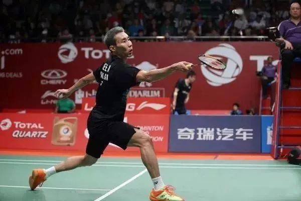 国产羽毛球品牌排行,品质与创新的较量 国产羽毛球品牌排行,品质与创新的较量