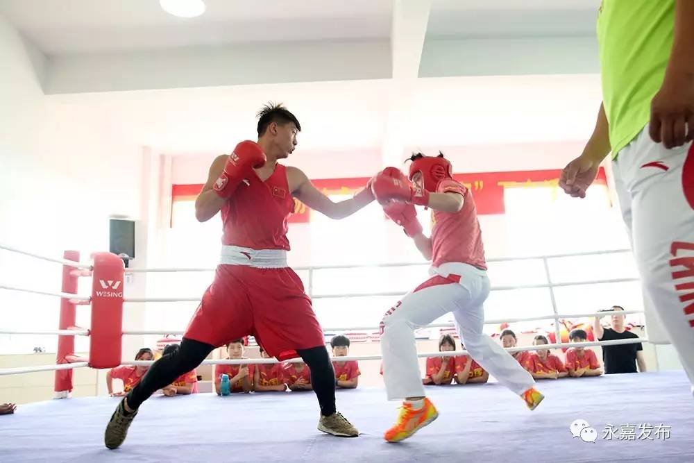 奥运冠军之路，射击的精准与激情