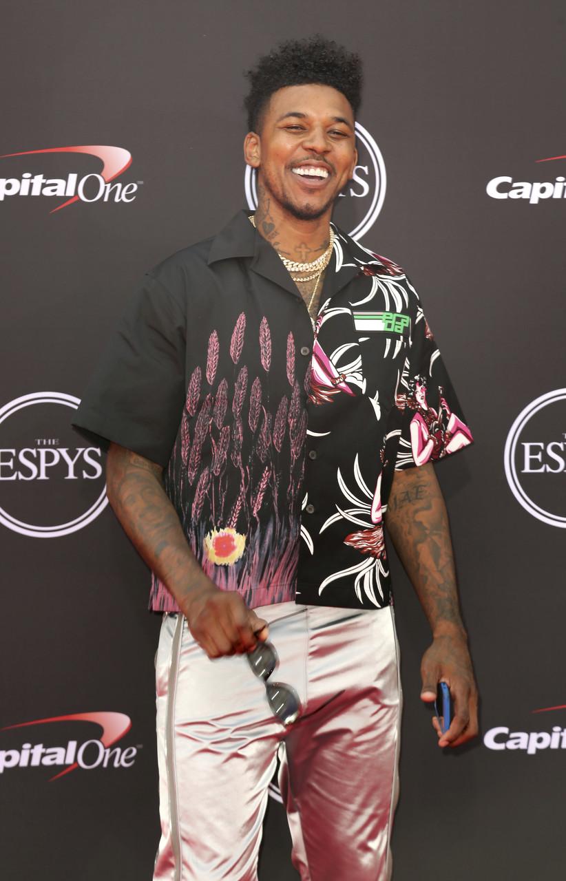 詹姆斯，湖人总冠军的传奇篇章