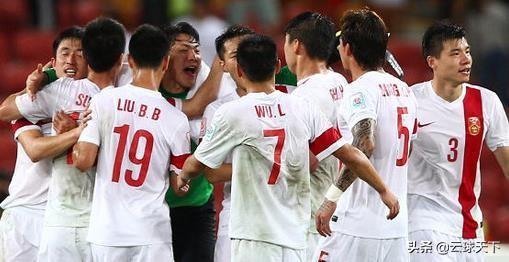 国足征战卡塔尔世界杯预选赛,挑战与希望并存 国足征战卡塔尔世界杯预选赛,挑战与希望并存