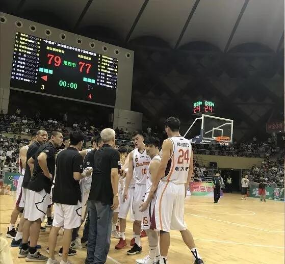 篮球殿堂，那些闪耀的星辰——篮球名人堂的璀璨人物