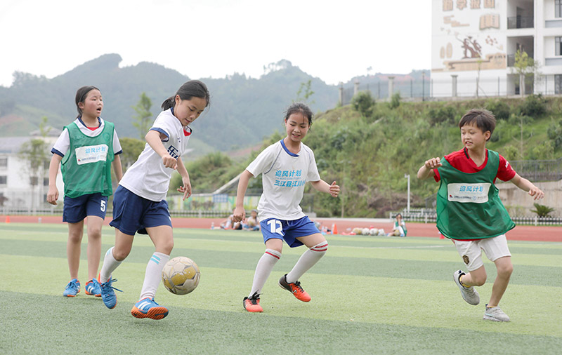 广西足球特色学校名单，点燃绿茵梦想的火种