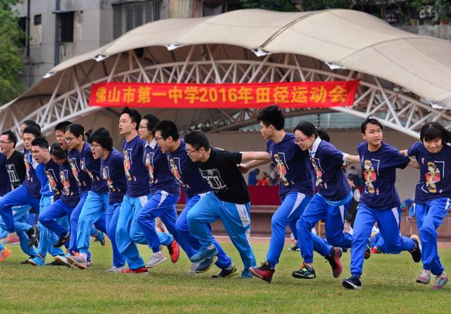 田径比赛，奥运会奖牌的收割机