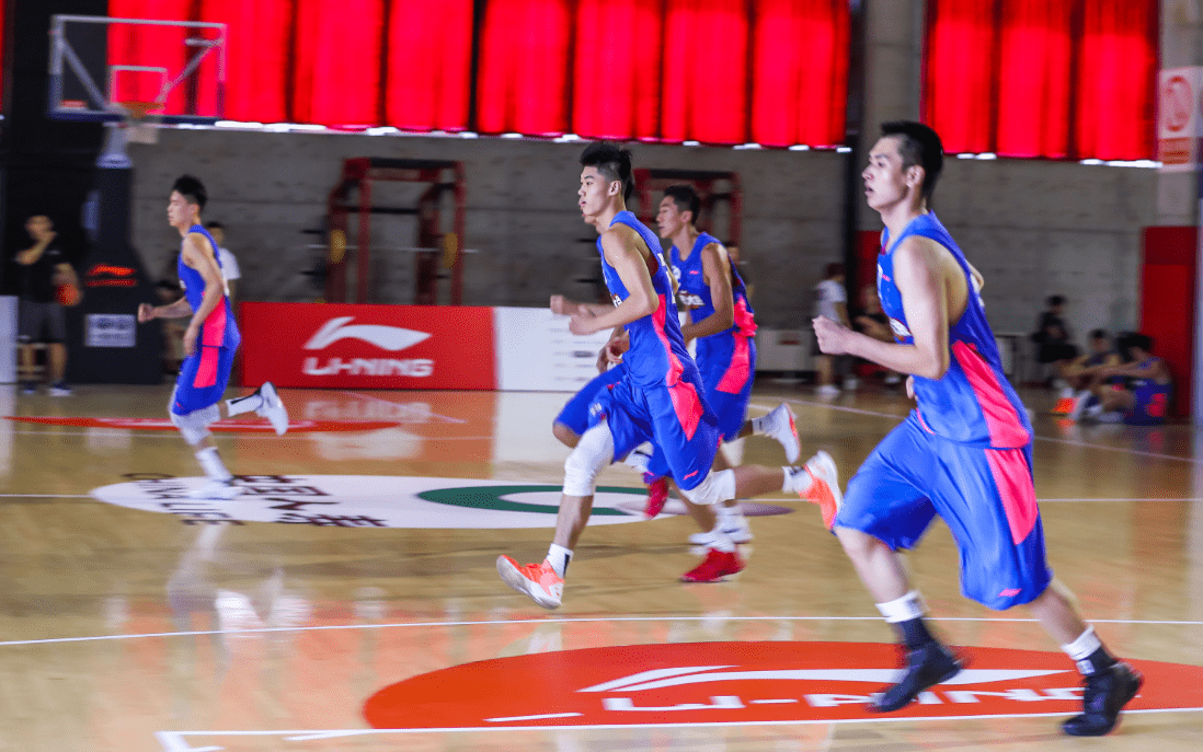 NBA选秀大会，六月盛宴，新星启航