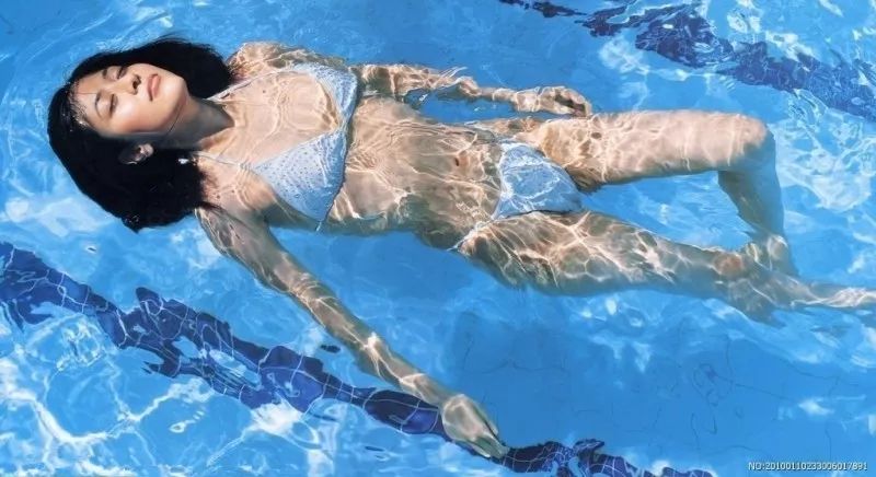 唐钱婷，东京奥运会上的水中飞鱼，书写中国游泳新篇章