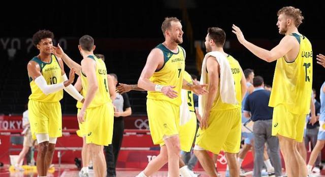 奥运男篮美国队，荣耀背后的挑战与成长