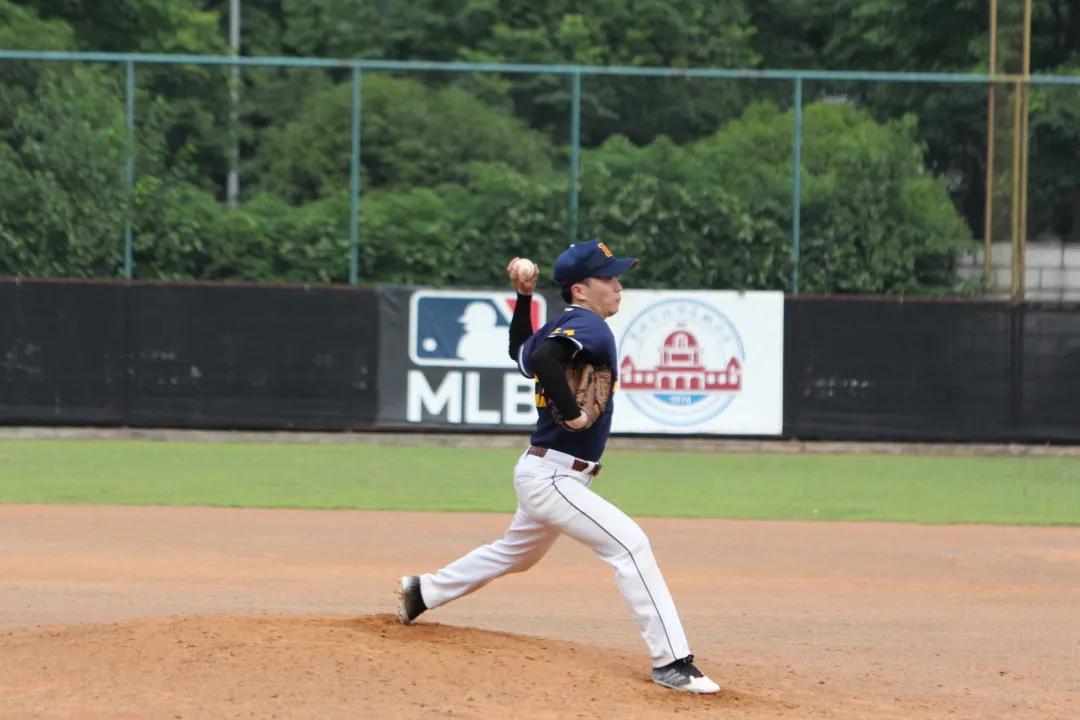 棒球中的王者之球——内角直球