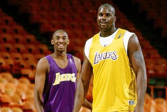 贾巴尔,最强NBA湖人队的历史传奇 贾巴尔,最强NBA湖人队的历史传奇