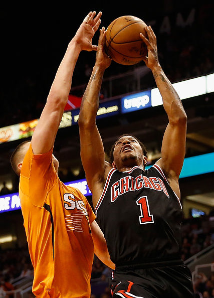 探秘NBA，公牛16号——罗斯的传奇球衣