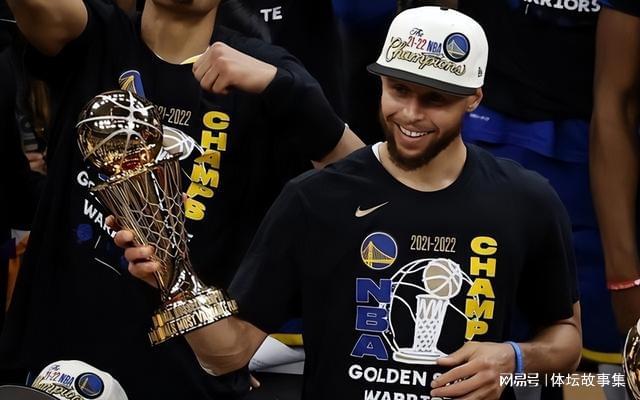 库里放话,卫冕冠军迎考验 库里放话,卫冕冠军迎考验